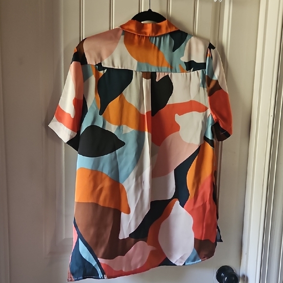 DR2 Multicolor Abstract Pattern Shirt - Picture 4 of 7